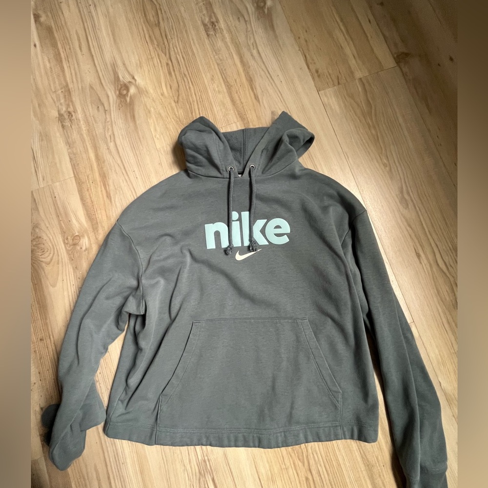 Blue Nike sweatshirt hoodie